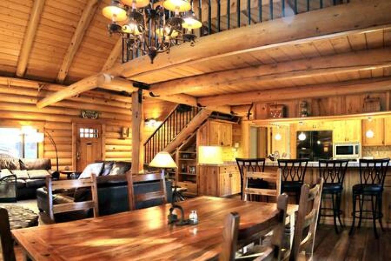 Eagles Nest - Natural Log Cabin With Guest House Idyllwild Zewnętrze zdjęcie